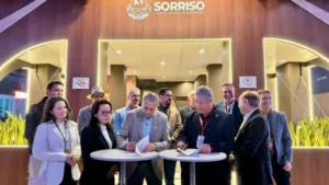 thumb__600_0_0_0_auto-2-300x169 Sorriso e China avançam em parceria com assinatura do primeiro Termo de Cooperação Técnica